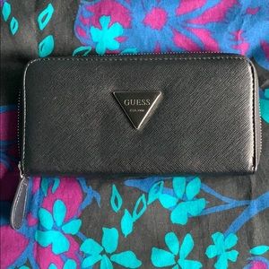 Guess Wallet